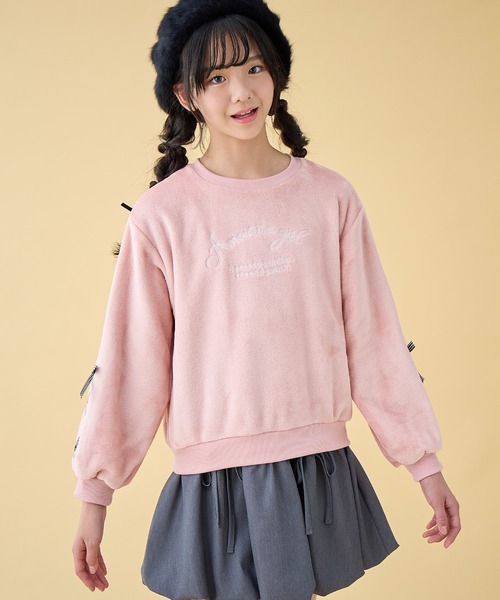 Amourire girl(アムリールガール)の「リボンレースアップスリーブ/肩リボンショート丈 シャギーフリース表裏起毛プルオーバー(130cm~160cm)(スウェット・キッズ・サックスブルー/オフホワイト/パープル/ネイビー/ピンク/ホワイト系その他/ブルー系その他・150cm/130cm/140cm/160cm)」の7枚目の写真