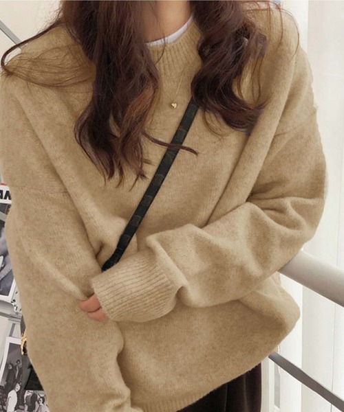 Doula Doula（ドゥーラドゥーラ）の「オーバーサイズニット（ニット/セーター・レディース・イエロー/ベージュ/キャメル/パープル/ブラック/ネイビー・FREE）」の6枚目の写真