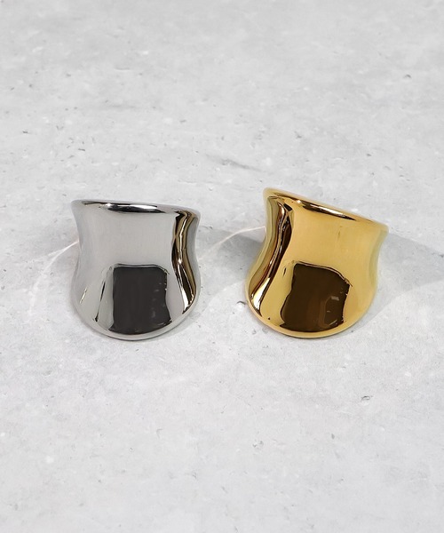 blackdia ocean(ブラックダイヤオーシャン)の「blackdia ocean ボリュームカーブリング(リング・レディース・シルバー/ゴールド・12号/14号/17号)」の10枚目の写真