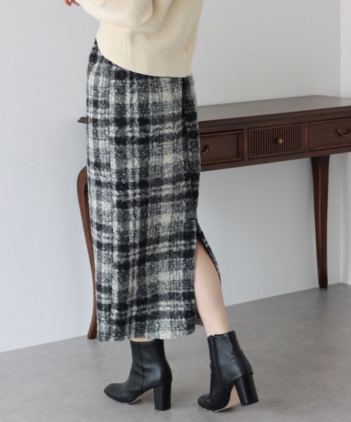 BLUEEAST（ブルーイースト）の「プードルファータイトスカート（スカート・レディース・ブラウン/ブラック/ブルー・MEDIUM）」の7枚目の写真