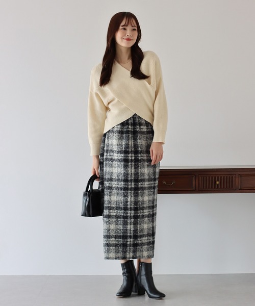 BLUEEAST（ブルーイースト）の「プードルファータイトスカート（スカート・レディース・ブラウン/ブラック/ブルー・MEDIUM）」の9枚目の写真