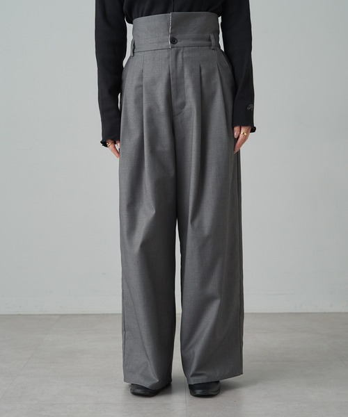 PUAL CE CIN（ピュアルセシン）の「ウエスト折り返しデザインタックワイドパンツ（スラックス・レディース・ブラック/グレー・FREE）」の16枚目の写真