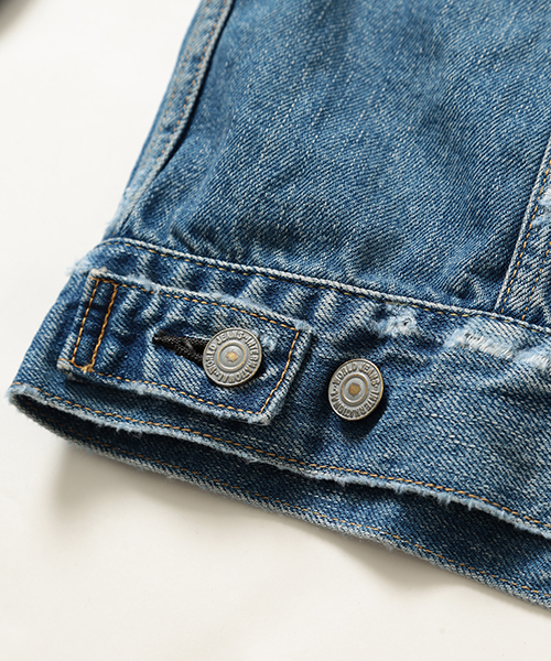 Ray BEAMS（レイビームス）の「＜WEB限定＞REMI RELIEF×Ray BEAMS / 別注 3rd デニムジャケット（デニムジャケット・レディース・ブルー系その他・MEDIUM/SMALL）」の8枚目の写真