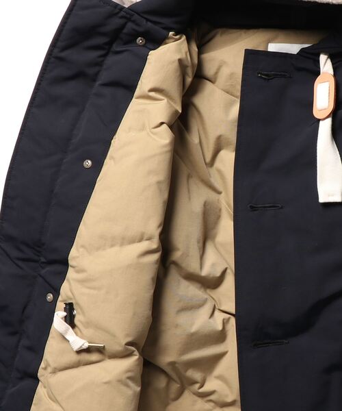 WOOLRICH（ウールリッチ）の「【ウールリッチ】ARCTIC CLASSIC FIT PARKA（ダウンジャケット/コート・レディース・ネイビー/ベージュ・SMALL/MEDIUM）」の4枚目の写真