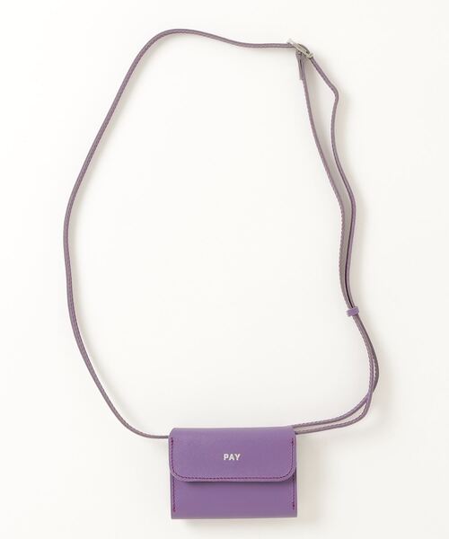 1/2 HALF（ニブンノイチハーフ）の「1/2HALF エンボスレザー