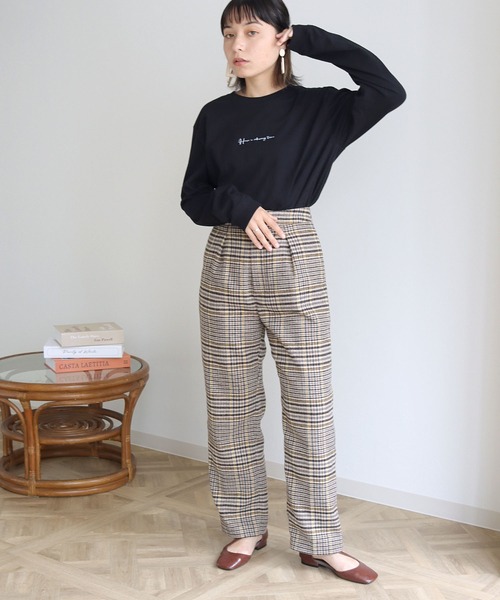 HER CLOSET（ハークローゼット）の「 【HER CLOSET】WEB限定カリグラフィーロゴロンT 新色追加 WEB LIMITED CALLIGRAPHY LOGO LONG TEE NEW COLOR（Tシャツ/カットソー・レディース・オフホワイト/ブラック/杢グレー・M/S/L）」の15枚目の写真