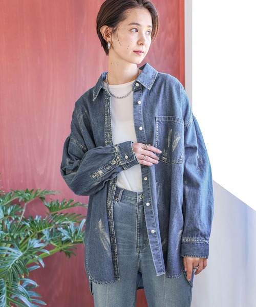 LEPSIM(レプシィム)の「箔プリントデニムシャツ 987193(シャツ/ブラウス・レディース・オフホワイト/インディゴブルー・FREE)」の9枚目の写真