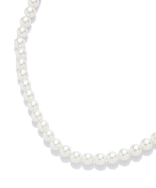 N.(N. Natural Beauty Basic)(エヌエヌナチュラルビューティーベーシック)の「◆ミニパールネックレス(ネックレス・レディース・ホワイト・フリ-)」の5枚目の写真