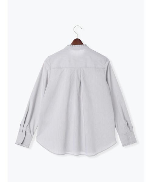 Te chichi（テチチ）の「パール釦スタンドフリルブラウス（シャツ/ブラウス・レディース・グレー/オフホワイト/ブルー・F）」の8枚目の写真