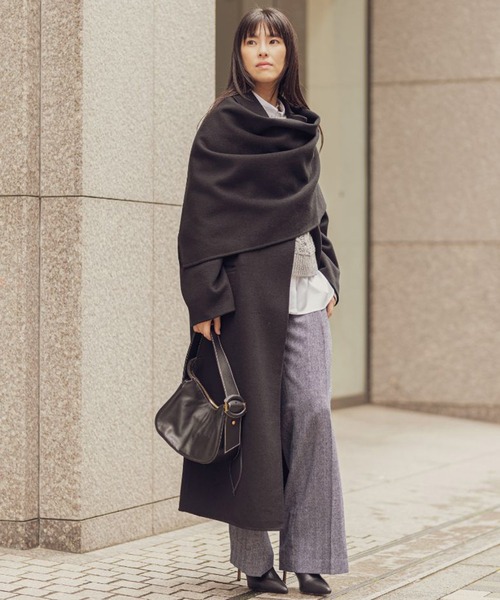 Banana Republic(バナナリパブリック)の「パーフェクト シャツ(シャツ/ブラウス・レディース・ブラック/ホワイト/ブルー系その他・S/XS/L/M)」の4枚目の写真