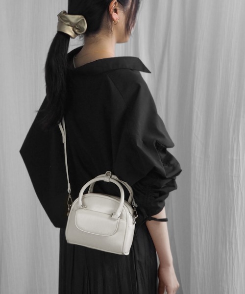 minia(ミニア)の「フラップポケットミニボストン(ショルダーバッグ・レディース・シルバー/ブラウン/アイボリー/ブラック・FREE)」の15枚目の写真