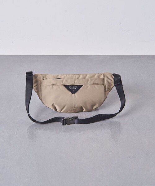STANDARD SUPPLY（スタンダードサプライ）の「【別注】＜STANDARD SUPPLY＞ ウエストバッグ Sサイズ（ボディバッグ/ウエストポーチ・メンズ・ブラック/ダークグレー/ベージュ・FREE）」の6枚目の写真