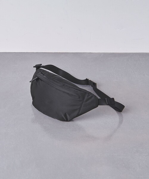 STANDARD SUPPLY（スタンダードサプライ）の「【別注】＜STANDARD SUPPLY＞ ウエストバッグ Sサイズ（ボディバッグ/ウエストポーチ・メンズ・ブラック/ダークグレー/ベージュ・FREE）」の14枚目の写真