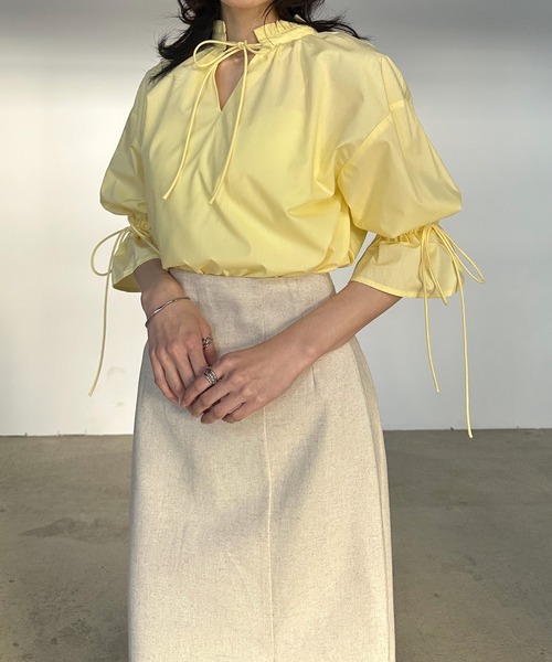 solleim(ソルレム)の「プチフリルリボンブラウス(シャツ/ブラウス・レディース・ブルー/オフホワイト/ブラック/イエロー・M)」の4枚目の写真