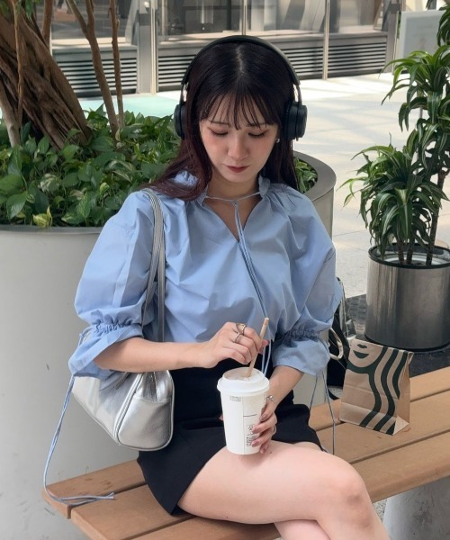 solleim(ソルレム)の「プチフリルリボンブラウス(シャツ/ブラウス・レディース・ブルー/オフホワイト/ブラック/イエロー・M)」の20枚目の写真