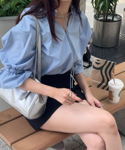 solleim(ソルレム)の「プチフリルリボンブラウス(シャツ/ブラウス・レディース・ブルー/オフホワイト/ブラック/イエロー・M)」の21枚目の写真