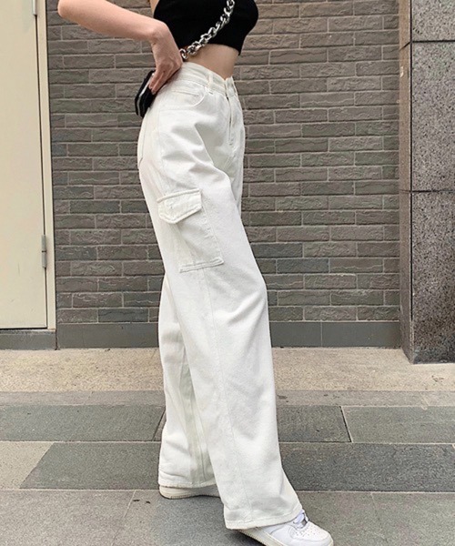 HALEY PESCA(ヘーリーペスカ)の「HALEY PESCA/ハイウエスト カラーデニムカーゴパンツ(デニムパンツ・レディース・ホワイト/その他/ブラック・LARGE/MEDIUM/SMALL)」の15枚目の写真