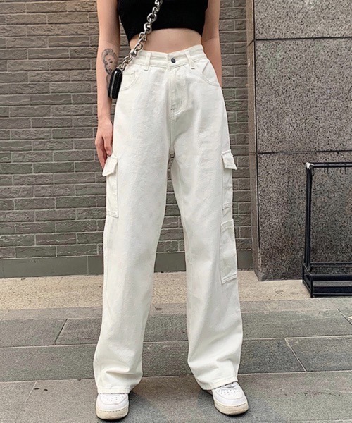 HALEY PESCA(ヘーリーペスカ)の「HALEY PESCA/ハイウエスト カラーデニムカーゴパンツ(デニムパンツ・レディース・ホワイト/その他/ブラック・LARGE/MEDIUM/SMALL)」の16枚目の写真