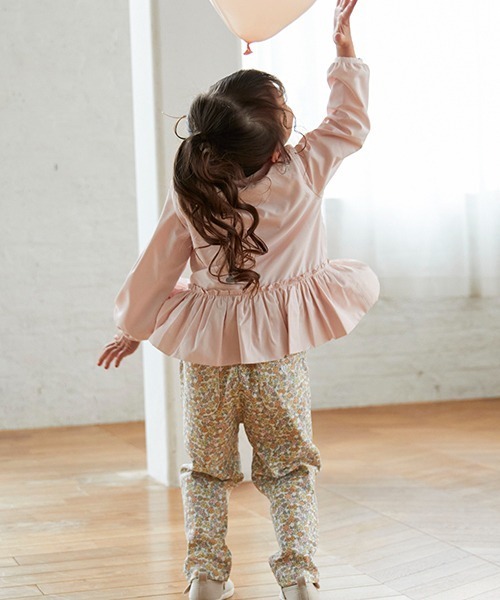 petit main（プティマイン）の「【スマイルシリーズ】テーパードパンツ（チノパンツ・キッズ・オレンジ/オフホワイト/ブルー/ブラック/ライトピンク/ラベンダー・130cm/80ｃｍ/90cm/100cm/120cm/110cm）」の19枚目の写真