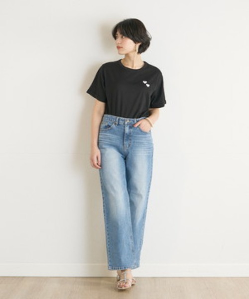 INED CLARO(イネドクラロ)の「カーブデニムパンツ(デニムパンツ・レディース・インディゴブルー・9号/11号)」の8枚目の写真