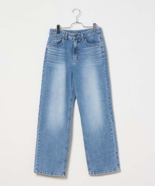 INED CLARO(イネドクラロ)の「カーブデニムパンツ(デニムパンツ・レディース・インディゴブルー・9号/11号)」の19枚目の写真