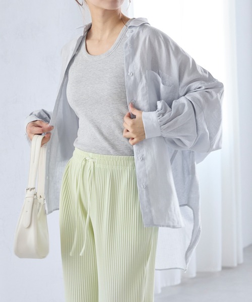 coca(coca)(コカ)の「麻混オーバーサイズシャツ/吸水速乾/接触冷感(シャツ/ブラウス・レディース・グレイッシュベージュ/ブラック/ライトブルー/ホワイト・M/L)」の18枚目の写真