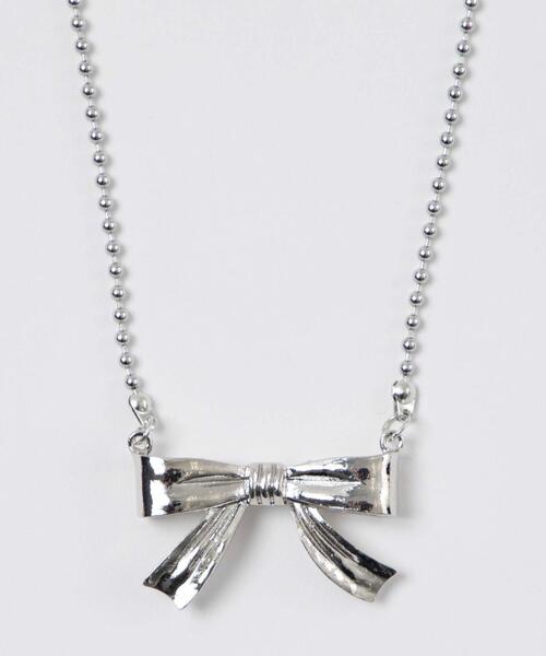 WEGO（ウィゴー）の「WEGO/メタルリボンネックレス（ネックレス・レディース・シルバー・FREE）」の3枚目の写真