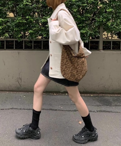 Vipoa(ヴィポア)の「Retro leopard big shoulder bag(トートバッグ・レディース・アイボリー/ブラウン・FREE)」の10枚目の写真