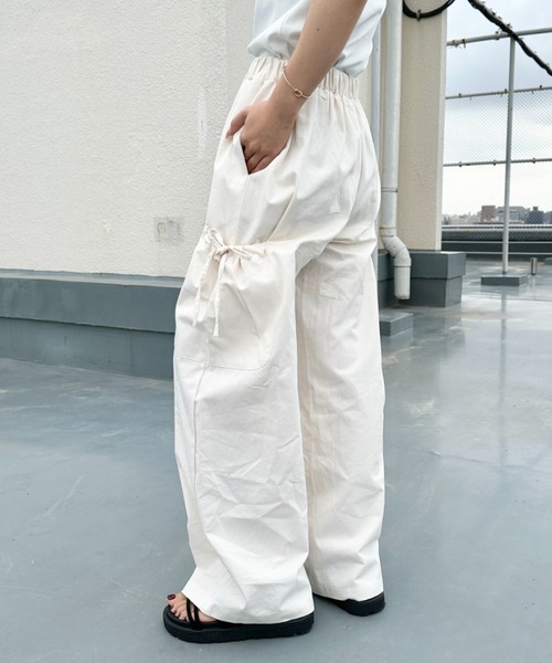 CLEA（クレア）の「ギャザーリボンポケット ワイドカーゴパンツ