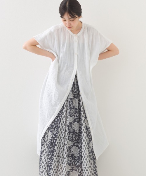 OMNES（オムネス）の「ダブルガーゼフレンチスリーブロングシャツ（ワンピース・レディース・ブラック/ホワイト/ライム/モカ/ブルー系その他/ブルー系その他2・FREE）」の7枚目の写真