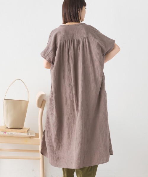 OMNES（オムネス）の「ダブルガーゼフレンチスリーブロングシャツ（ワンピース・レディース・ブラック/ホワイト/ライム/モカ/ブルー系その他/ブルー系その他2・FREE）」の19枚目の写真