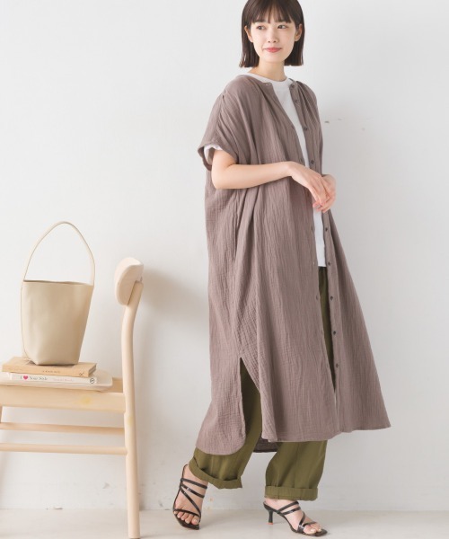 OMNES（オムネス）の「ダブルガーゼフレンチスリーブロングシャツ（ワンピース・レディース・ブラック/ホワイト/ライム/モカ/ブルー系その他/ブルー系その他2・FREE）」の21枚目の写真