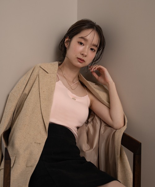 mideal(マイディール)の「logo plate camisole / ロゴプレートキャミソール(キャミソール・レディース・アイボリー/杢グレー/グリーン/ピンク・FREE)」の10枚目の写真