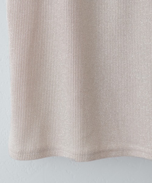 natural couture(ナチュラルクチュール)の「ラメフライスカップ付スクエアキャミ(キャミソール・レディース・ライトグレー/ブラック/ピンクベージュ・FREE)」の20枚目の写真