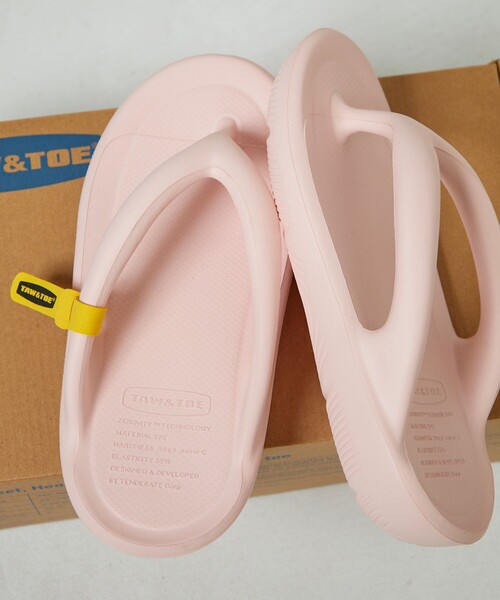 夏の足元に洗練を! SALTIE FLIP FROP サンダル (ピンク) FREAK'S STORE（フリークスストア）の「TAW&TOE/トーアンドトー