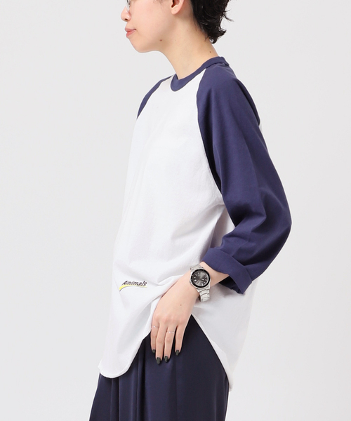 AP STUDIO（エーピーストゥディオ）の「【STUDIO WEAREALLANIMALS】別注ラグランTシャツ（Tシャツ/カットソー・レディース・ブラック/ネイビー・FREE）」の3枚目の写真