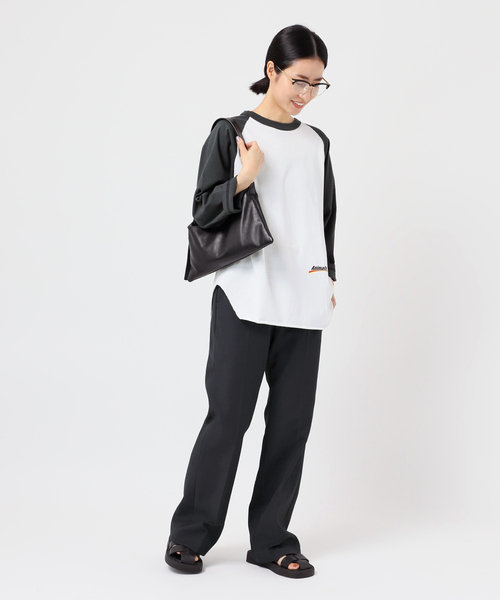 AP STUDIO（エーピーストゥディオ）の「【STUDIO WEAREALLANIMALS】別注ラグランTシャツ（Tシャツ/カットソー・レディース・ブラック/ネイビー・FREE）」の20枚目の写真