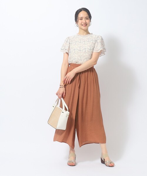 SHOO・LA・RUE(シューラルー)の「◆【低身長さんにも】柔らかスラブ ふわりイージーガウチョパンツ(その他パンツ・レディース・ライトグレー/ブラウン系/ブラック/レンガ・02/04/03)」の20枚目の写真