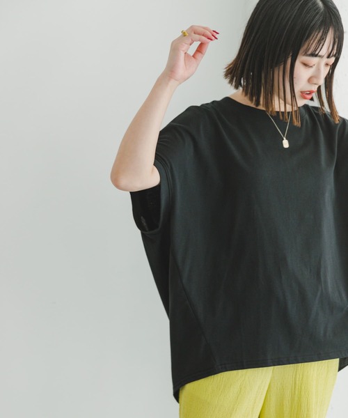 ITEMS URBANRESEARCH（アイテムズ アーバンリサーチ）の「『吸水速乾』ドライタッチバックタックプルオーバー（Tシャツ/カットソー・レディース・ブラック/オフホワイト/ブラウン・FREE）」の2枚目の写真