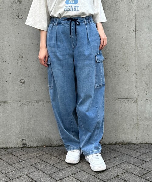 Purple&Yellow（パープルアンドイエロー）の「デニムカーゴワイドテーパードパンツ（デニムパンツ・メンズ・ケミカルウォッシュ/ブラック・X-SMALL/SMALL/MEDIUM/LARGE）」の11枚目の写真