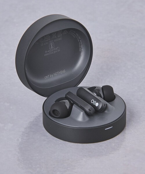 UNITED ARROWS（ユナイテッドアローズ）の「＜CMF by Nothing＞BUDS PRO/ワイヤレス イヤホン（ヘッドフォン/イヤホン・メンズ・ライトグレー/ダークグレー/オレンジ・FREE）」の3枚目の写真