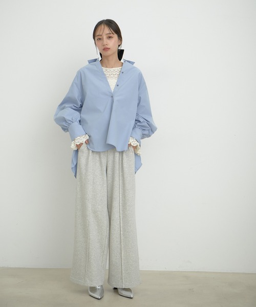 VIS(ビス)の「【近赤外線対策/UVケア】バックプリーツシャツ(シャツ/ブラウス・レディース・サックスブルー/ホワイト/ピンク/ネイビー・FREE)」の5枚目の写真