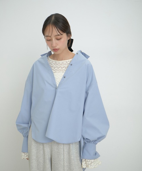 VIS(ビス)の「【近赤外線対策/UVケア】バックプリーツシャツ(シャツ/ブラウス・レディース・サックスブルー/ホワイト/ピンク/ネイビー・FREE)」の14枚目の写真