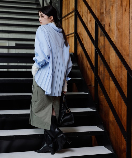 VIS(ビス)の「【近赤外線対策/UVケア】バックプリーツシャツ(シャツ/ブラウス・レディース・サックスブルー/ホワイト/ピンク/ネイビー・FREE)」の22枚目の写真