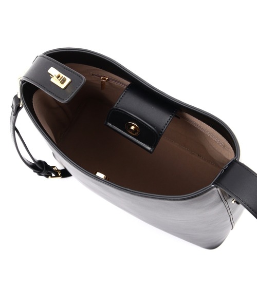 NATURAL BEAUTY BASIC（ナチュラルビューティーベーシック）の「◇【Oggi掲載】マンハッタンショルダーバッグ（ショルダーバッグ・レディース・グレイッシュベージュ/ワイン/ブラック・ﾌﾘ-）」の16枚目の写真