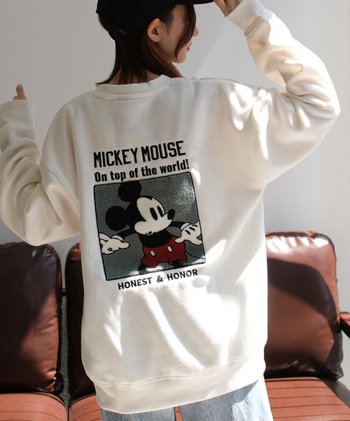 Disney(ディズニー)の「【Disney/ディズニー】裏起毛 アートワークデザイン ボックスサガラ刺繍 ワイドシルエット スウェット(スウェット・メンズ・アイボリー/ブルーグリーン・LL/M/L)」の10枚目の写真