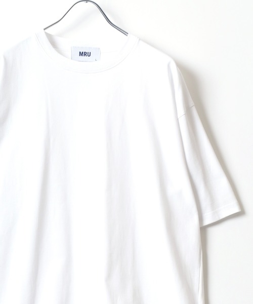 MRU(エムアールユー)の「MRU/エムアールユー 吸汗速乾 接触冷感 UVカット 無地 半袖Tシャツ 大きいサイズ(3L,4L,5L,6L)(Tシャツ/カットソー・メンズ・ベージュ/ブラック/チャコール/ホワイト/ブルー・6L/3L/5L/4L)」の2枚目の写真