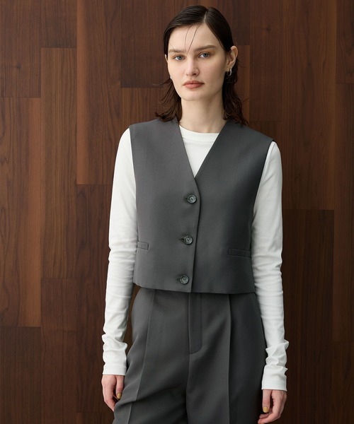 N.O.R.C(ノーク)の「コンフォータブルショートベスト(ベスト・レディース・ダークグレー/ネイビー・フリー)」の18枚目の写真