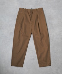 UNIVERSAL OVERALL（ユニバーサルオーバーオール）の「【UNIVERSAL OVERALL】T/C TUCK TAPERED（チノパンツ）」