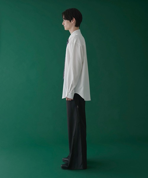 LUCY(ルーシー)の「LUCY/タイ付きロングスリーブシャツ(シャツ/ブラウス・メンズ・ホワイト/ブラック・MEDIUM/LARGE)」の17枚目の写真